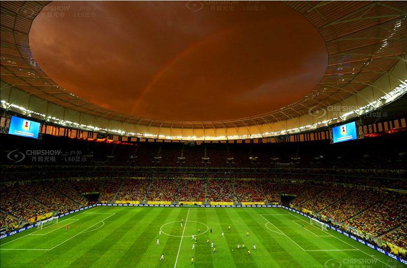 P10户外显示屏-巴西世界杯足球赛场用LED显示屏-2014年巴西世界杯(图1)